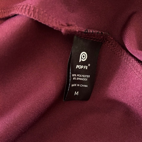 M Popfit Tank in Burgundy - Picture 3 of 4
